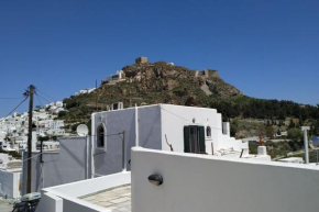Κοντύλι - Σπίτι στη Χώρα, με θέα το Κάστρο